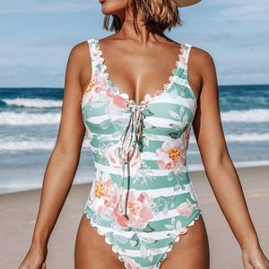 NWT womens one piece swim suit sz medium